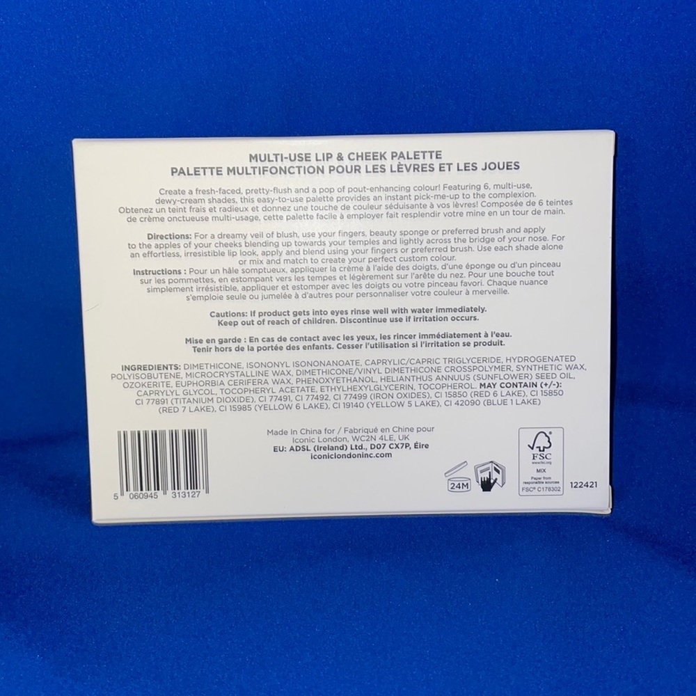 NEW!! ICONIC LONDON MULTI-USE LIP AND CHEEK PALETTE - Picture 5 of 6